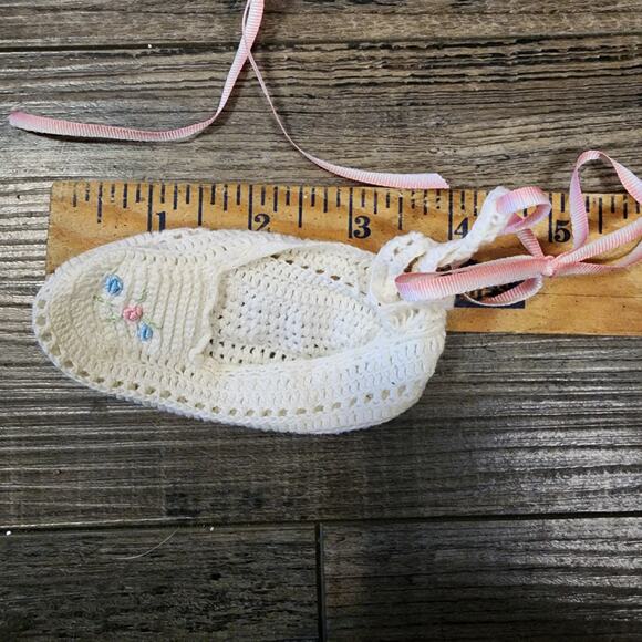Crocheted baby girl shoes CC - Picture 3 of 4